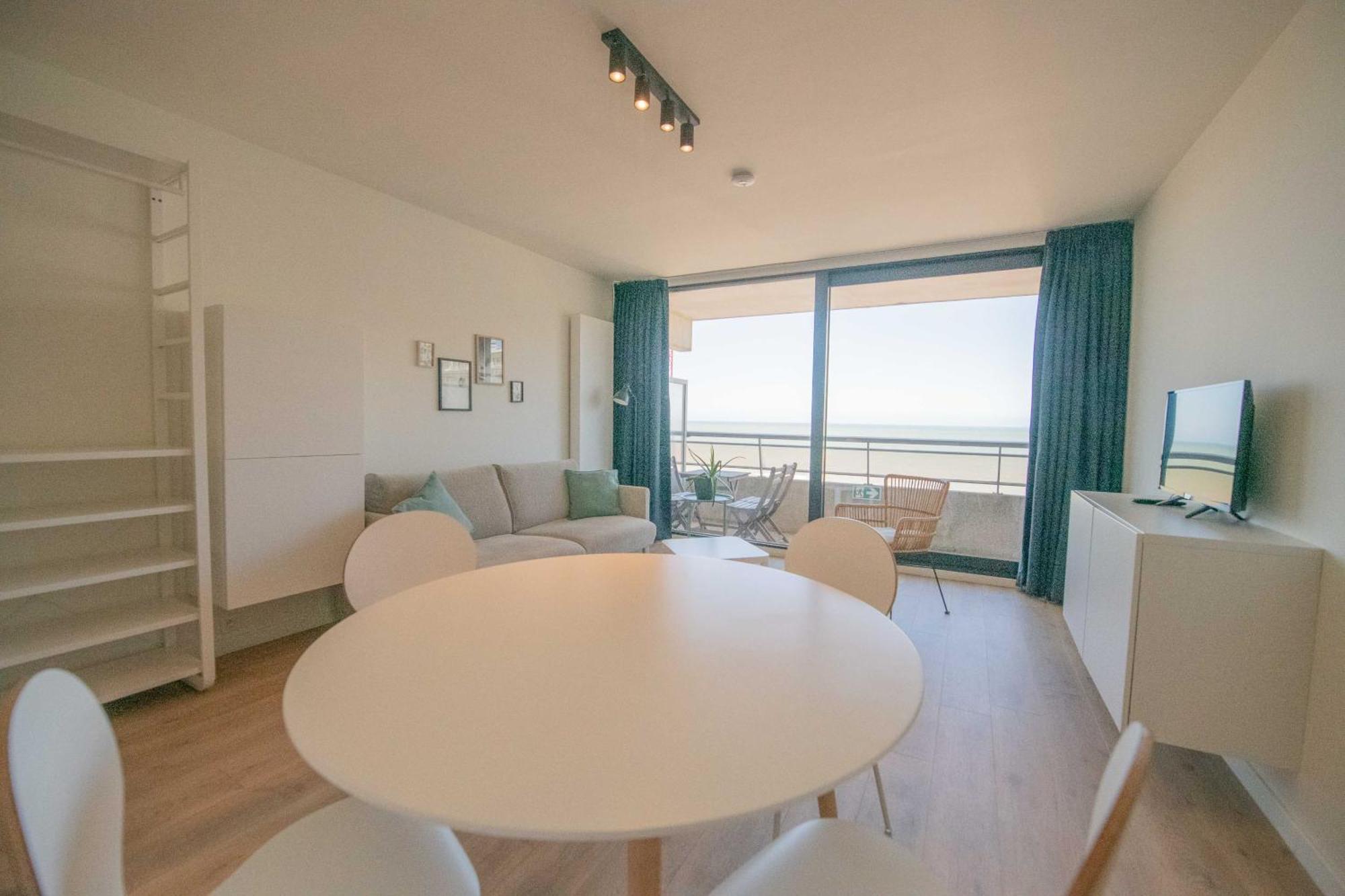 Apartment Sea Soon
